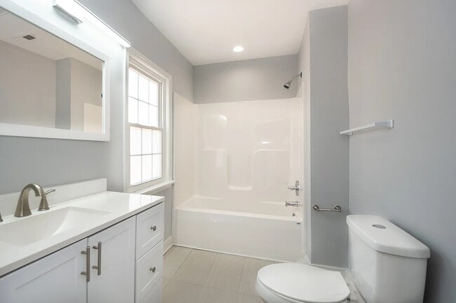 Photo - 10539 Greenwood Rd