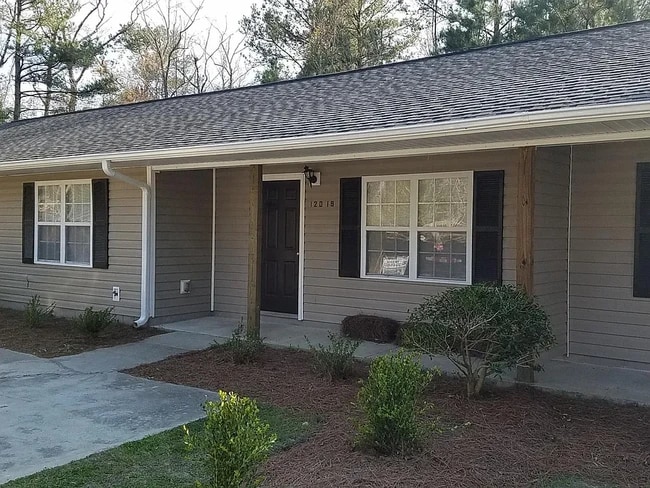 Building Photo - 120 Joe Powell Ln Rental