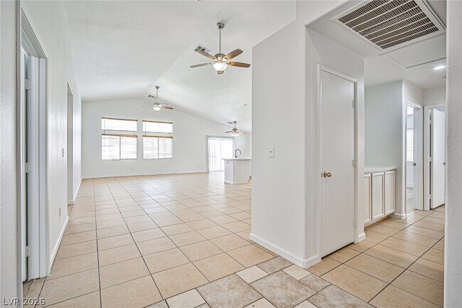Photo - 1201 Pueblo Hills Ave