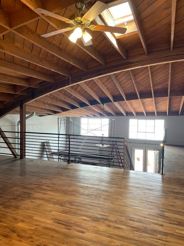 Photo - 2510 Filbert St Casa