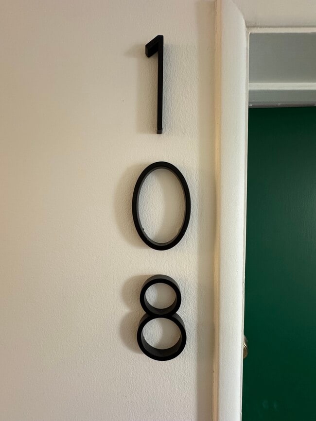 Photo - 5118 De Longpre