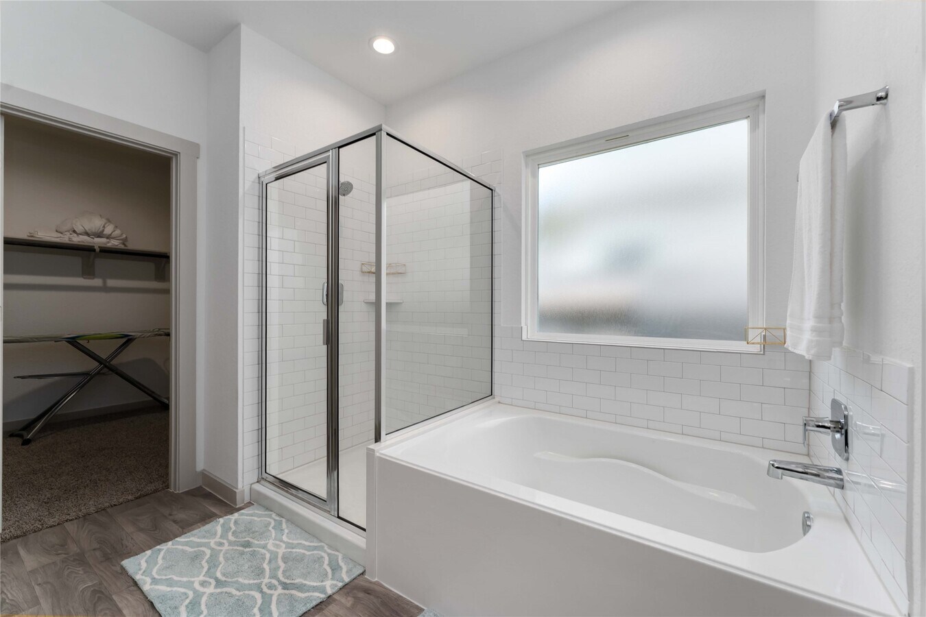 Photo - 12812 Barnsbury Ln