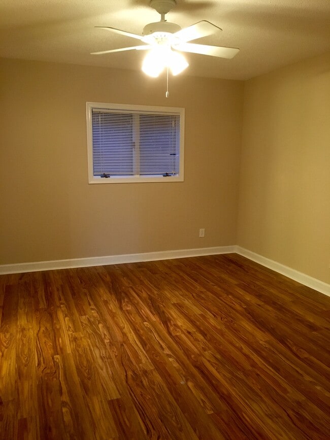 Photo - 102-G Wafco Lane