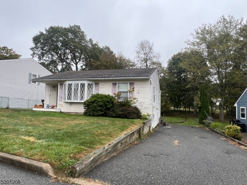 Photo - 109 Wiltop Rd