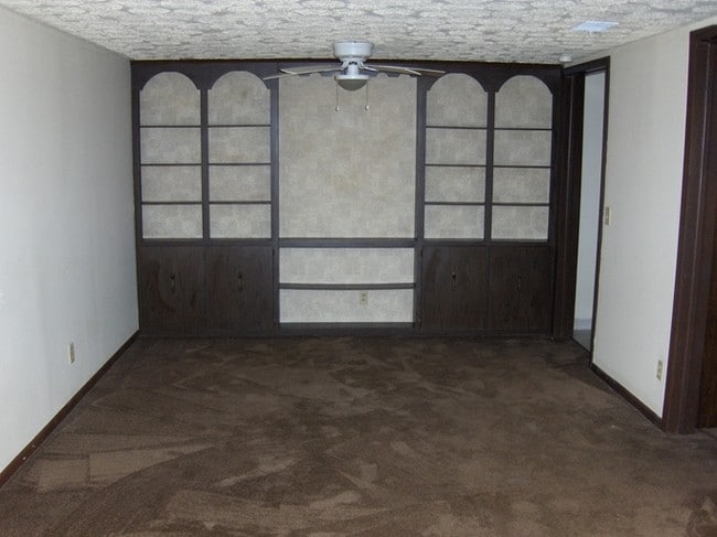 Photo - Ashville Court