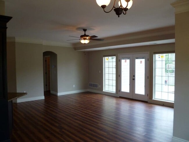 Photo - 3 Bedroom Victorian Style Home - Cherry Hill