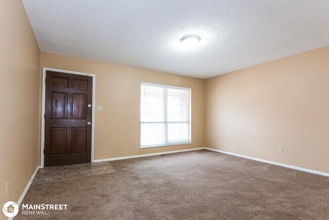 Photo - 6906 Jamestown Way Dr, Florissant, MO 63033