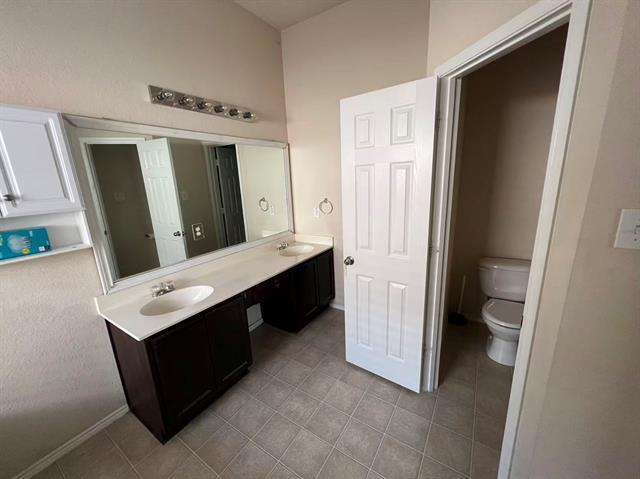 Photo - 2201 Spencer Pl