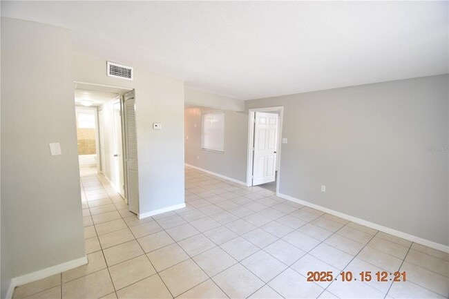 Photo - 9496 84th St