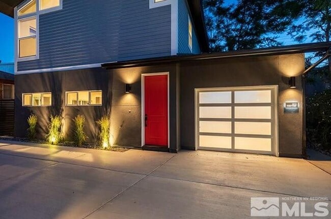 Photo - Modern Midtown Living Unit 813 Forest