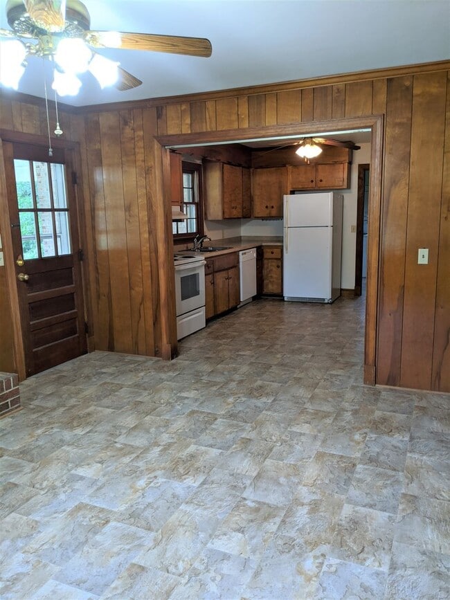 Photo - Rental House in Waverly, VA