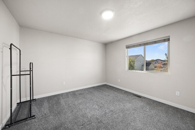 Photo - 15335 Stovall Ave