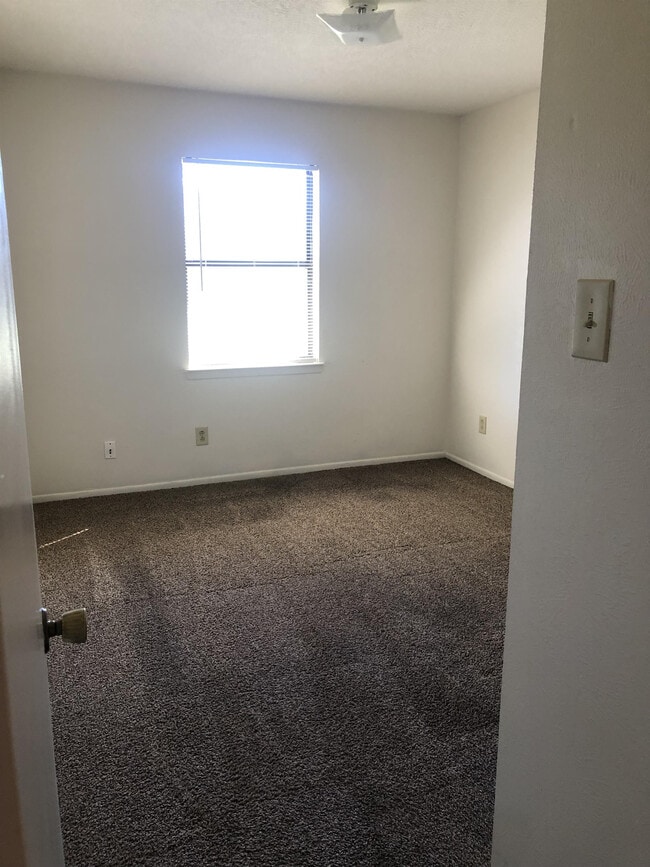 Photo - 9765 Shepherd Dr