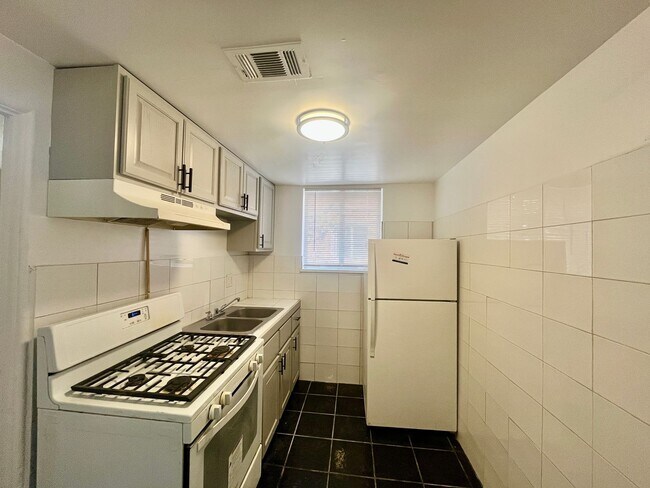 Photo - Garden level 1 bed 1 bath w/ large office ...