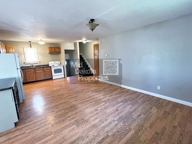 Photo - 421 E 9th Ave Unit 1