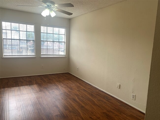 Photo - 2710 Grants Lake Blvd Unit 2