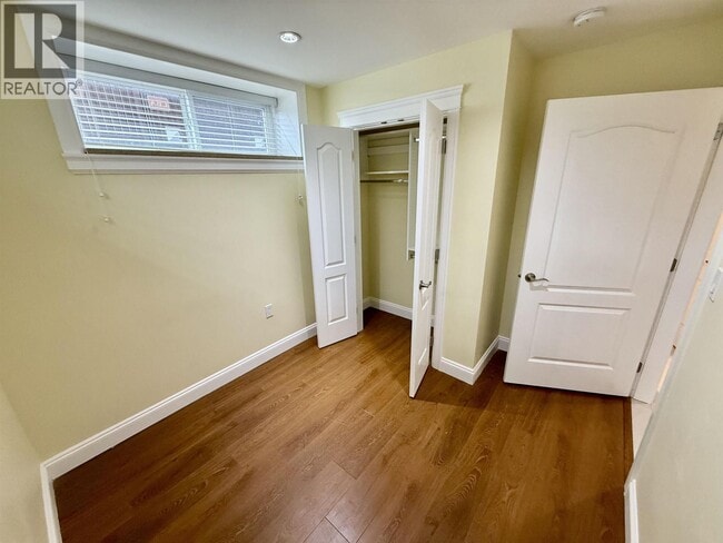 Photo - 5988 Toderick St