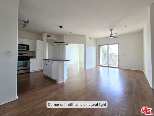 Photo - 100 S Alameda St Unit 455