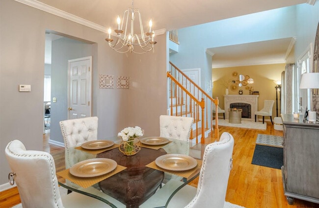 Photo - 37 Rock Cut Rd