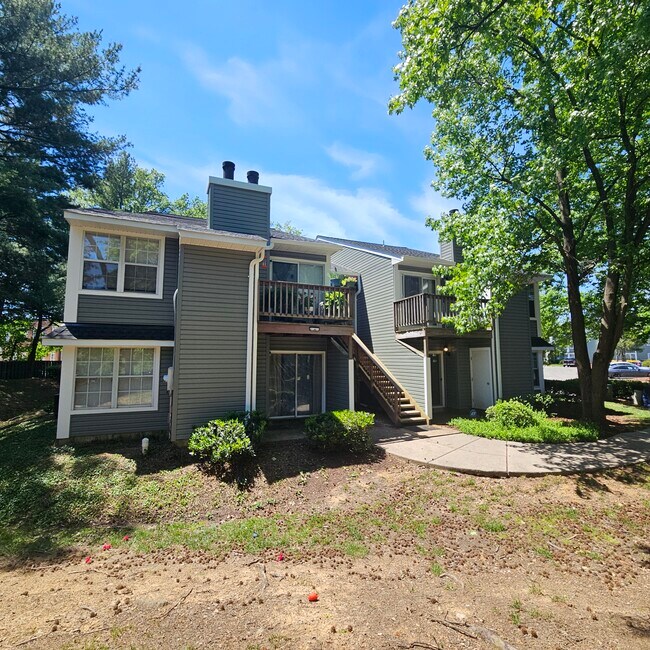 Photo - 8637 Beekman Pl Unit D