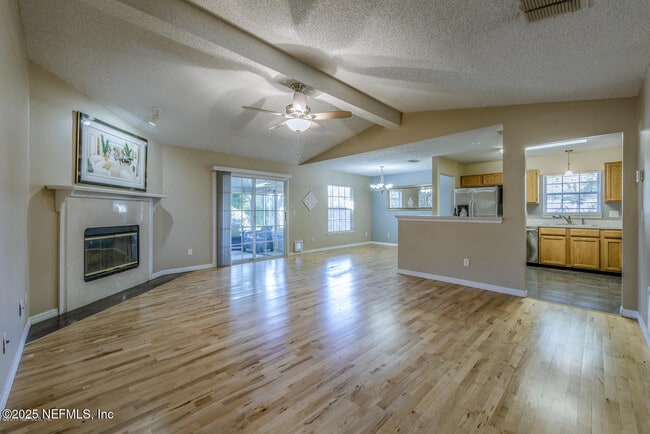 Photo - 4570 Blue Stream Ln N