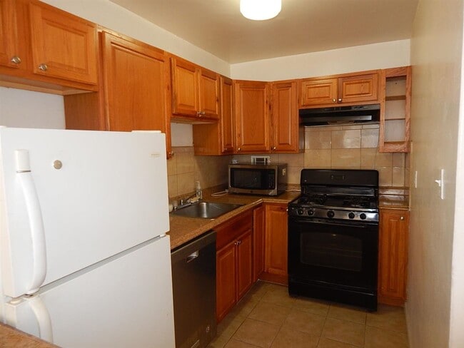 Photo - 280 Marin Blvd Unit 6M