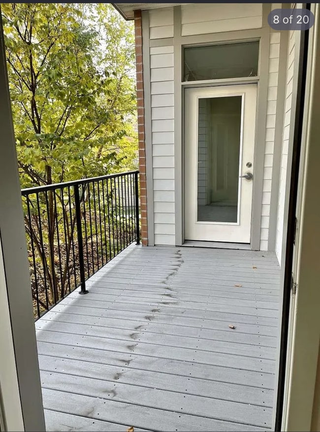 Photo - 410 Farrell St Unit 204