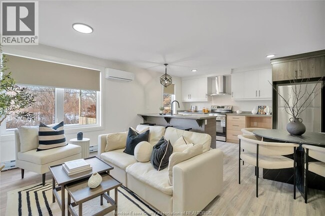 Photo - 513 Caron Ave Unité 2