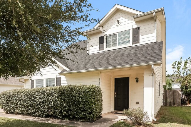 Building Photo - 19806 Falcon Hill Ct