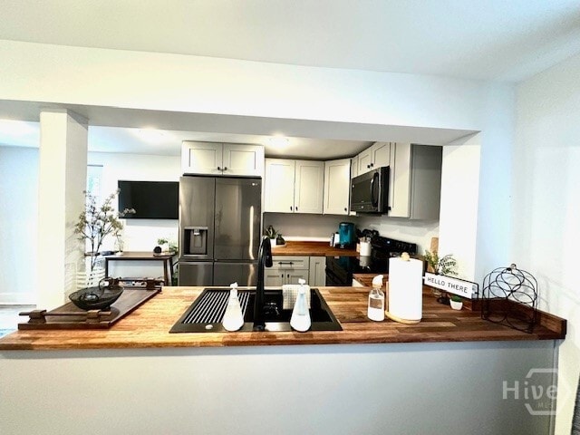 Photo - 528 E 37th St