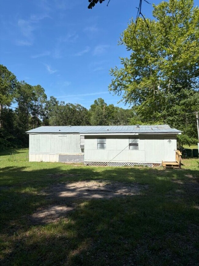 Photo - 3 Bedroom Home Available Now!