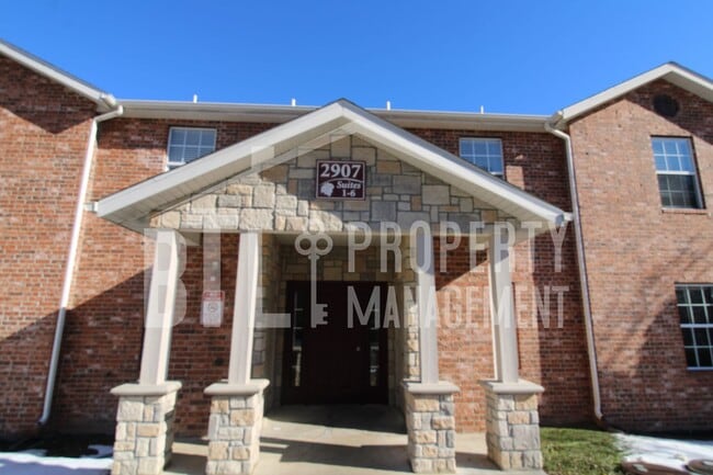 Photo - Beautifully Furnished 3 Bedroom Condo in B... Unit 2
