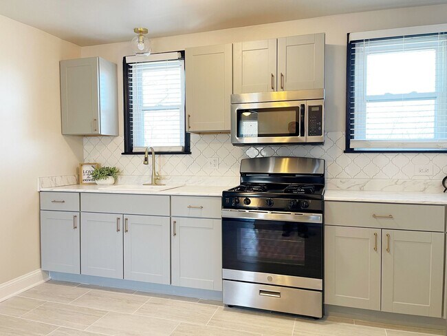 Photo - 500 5th St Apartments Unit 3
