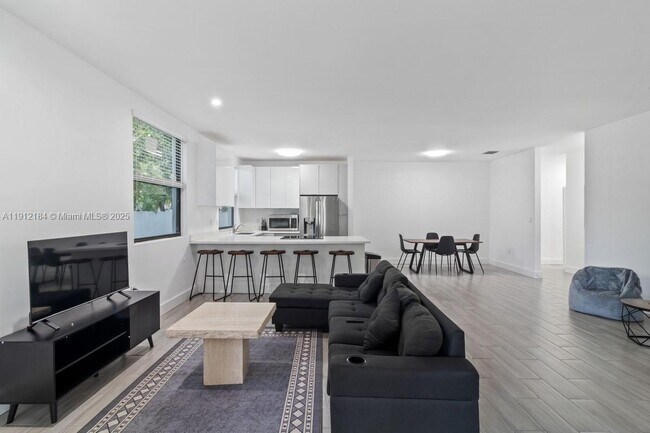 Photo - 1544 NW 59th St