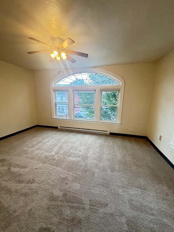 Building Photo - 14 W James St Unit 2 Rental