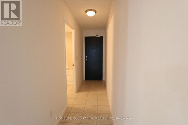 Photo - 18 Yonge St Unit 3005