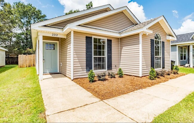 Photo - 2212 Summer Crossing