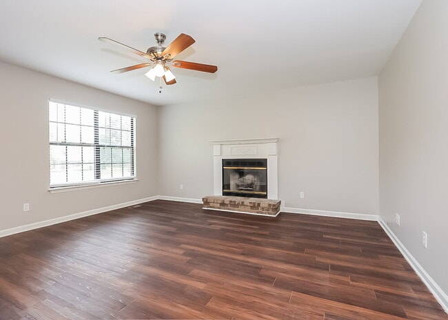 Photo - 2535 Ramblewood Dr