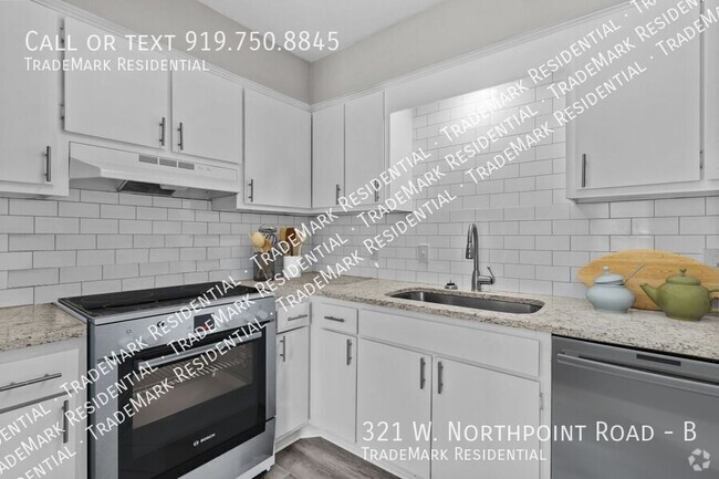 Building Photo - Newly Renovated 2 Bedroom, 2 Bathroom Duplex Unit B Rental