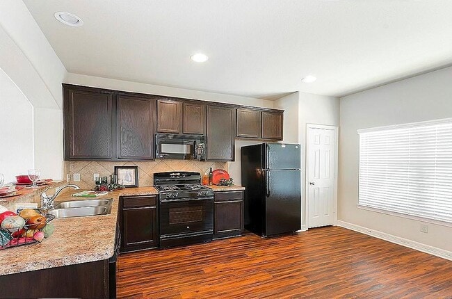 Photo - 309 Woodland Hills Dr Unidad A