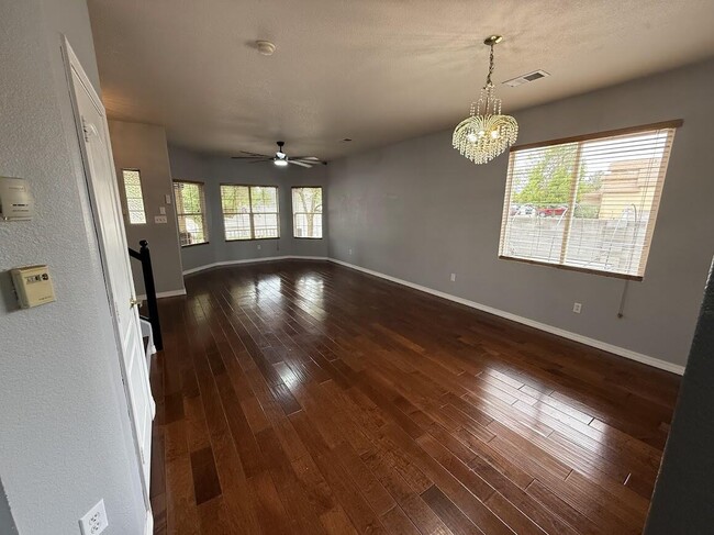 Photo - 3245 Hunters Meadows Cir NE