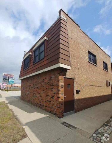 Building Photo - 5645 S Harlem Ave Rental