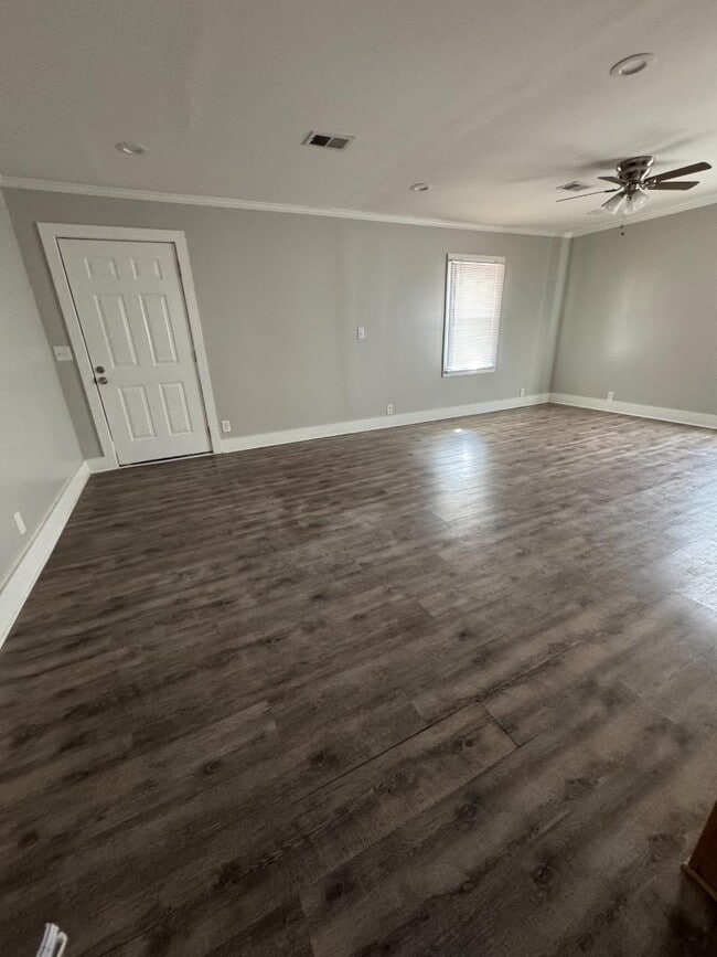 Photo - 843 Carthage Hwy