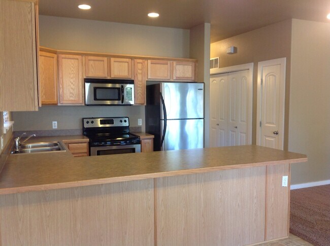 Photo - 10002 Utahna Rd Unit 10002 Utahna Road