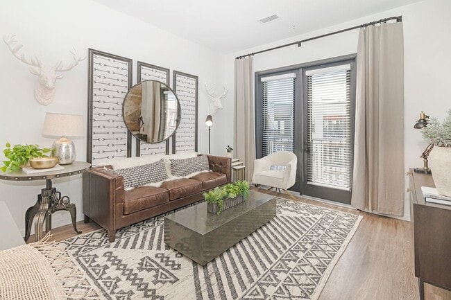 Photo - Bridges at Flatiron