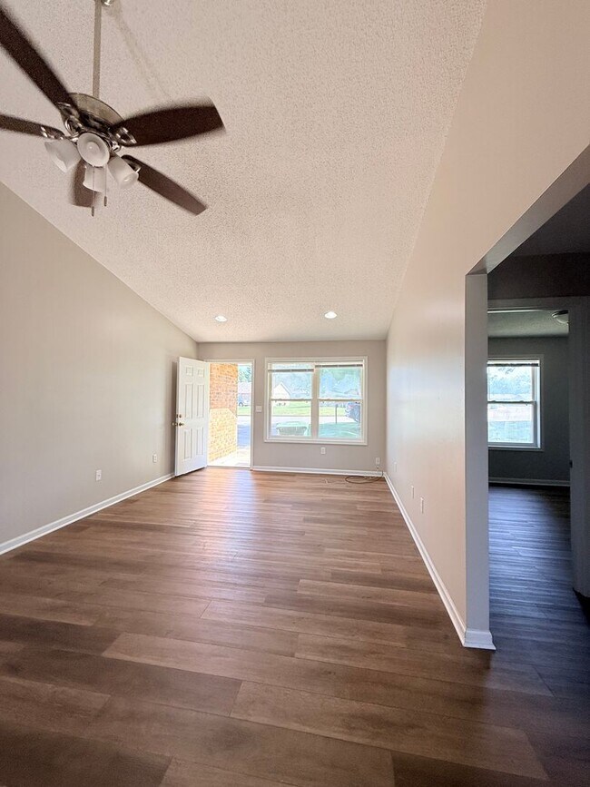 Photo - 1285-MF2-IO Unidad A