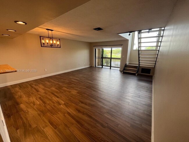 Photo - 271 W Park Dr Unit 7-2