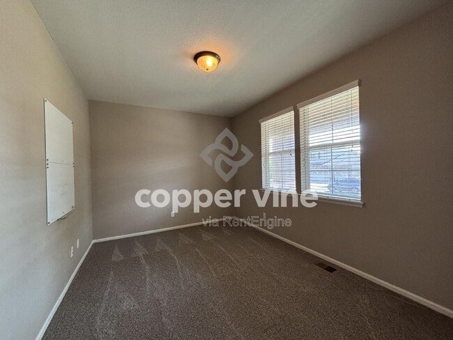 Photo - 14066 St Paul St