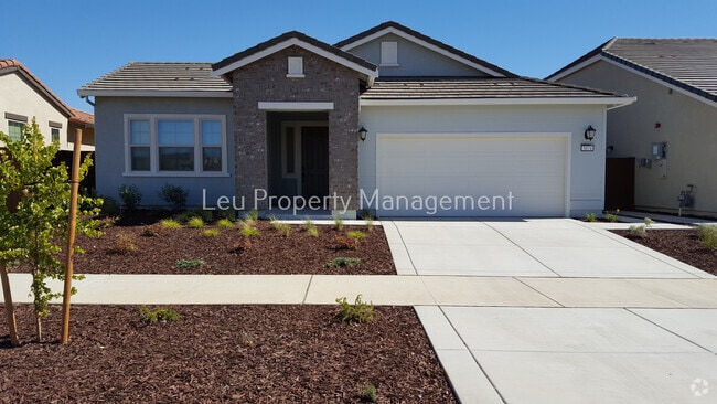 Building Photo - 5074 Sycamore Canyon Dr Rental