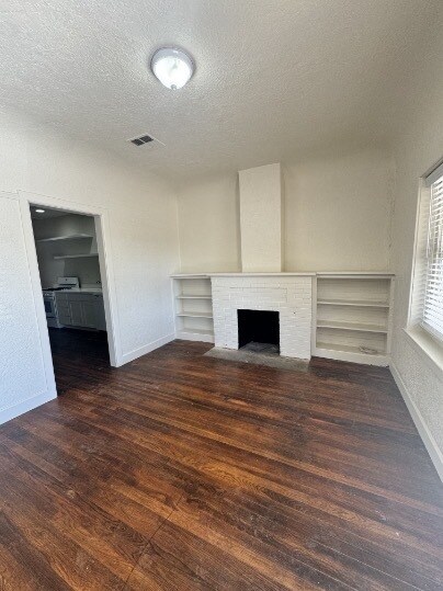 Photo - Charming Historic "Shot Gun Style" 2 bedroom Duplex